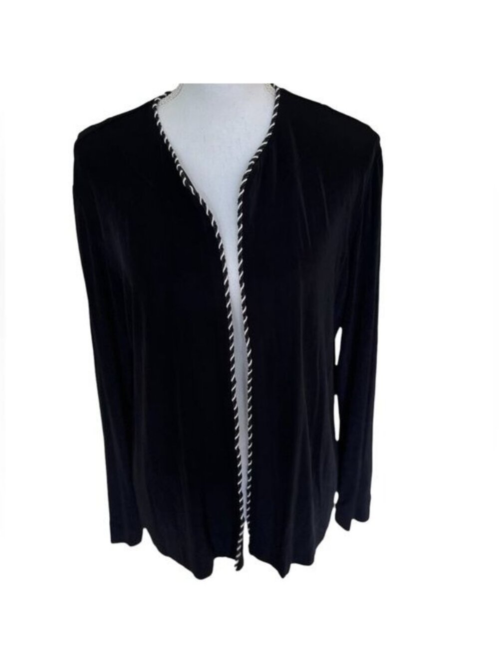 Chico’s women’s cardigan travelers size large black braided accent Chico’s 2
